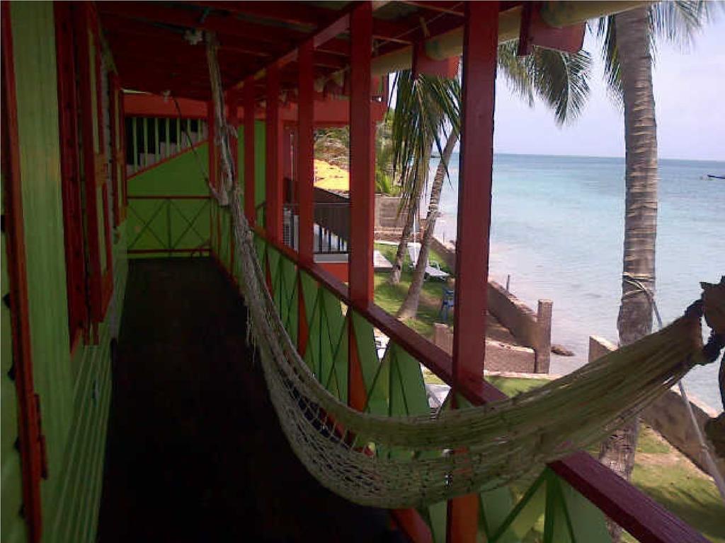 Cabanas Mister Mac Fresh Water Bay Exterior photo