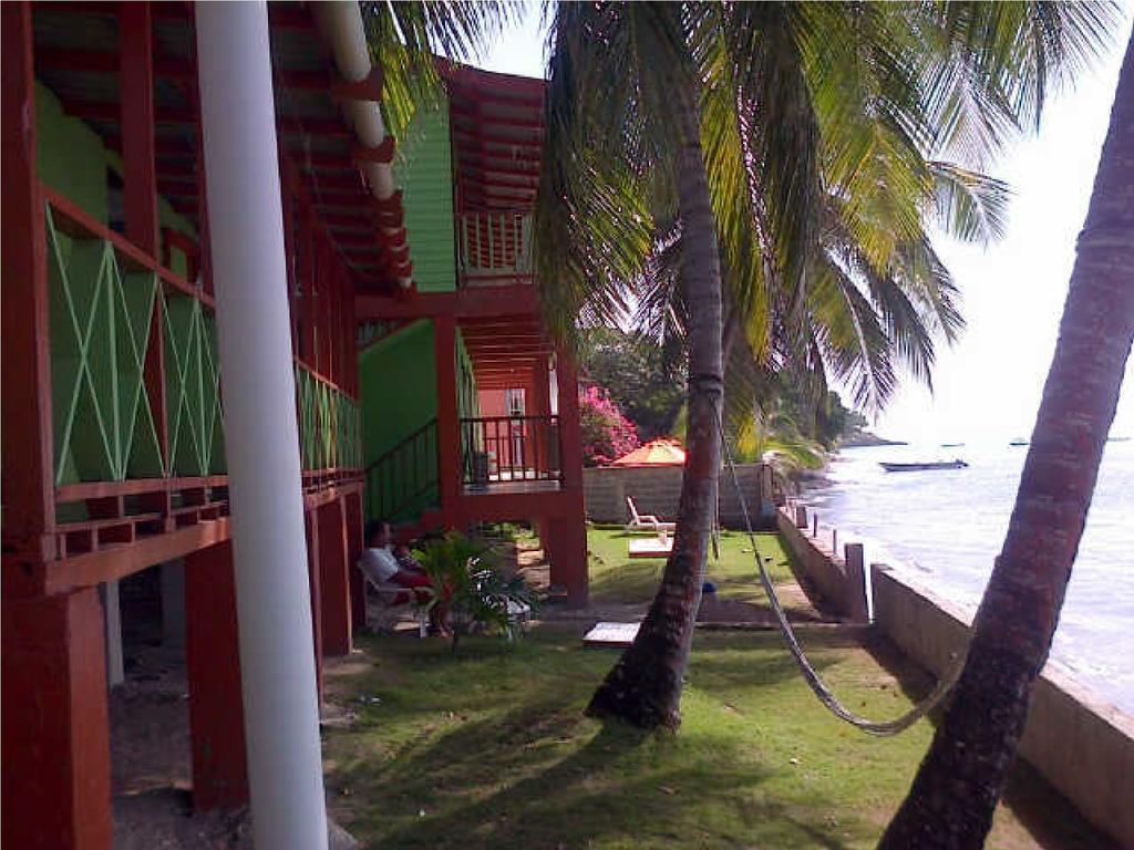 Cabanas Mister Mac Fresh Water Bay Exterior photo